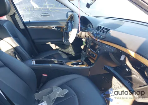 2009 Mercedes-Benz E 350 z USA, uszkodzony, nr VIN WDBUF56X99B416954